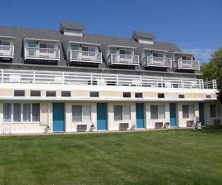 The Windswept Inn ชาร์ลสทาวน์ ภายนอก รูปภาพ