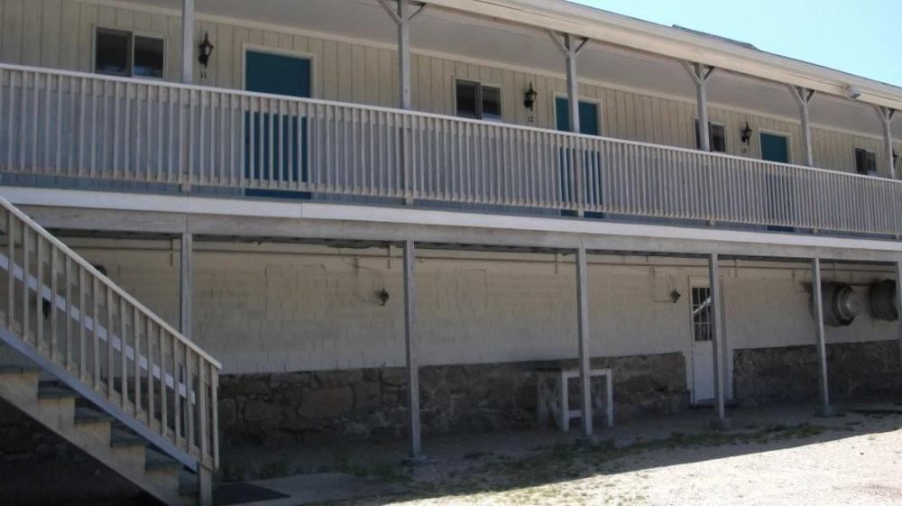 The Windswept Inn ชาร์ลสทาวน์ ภายนอก รูปภาพ